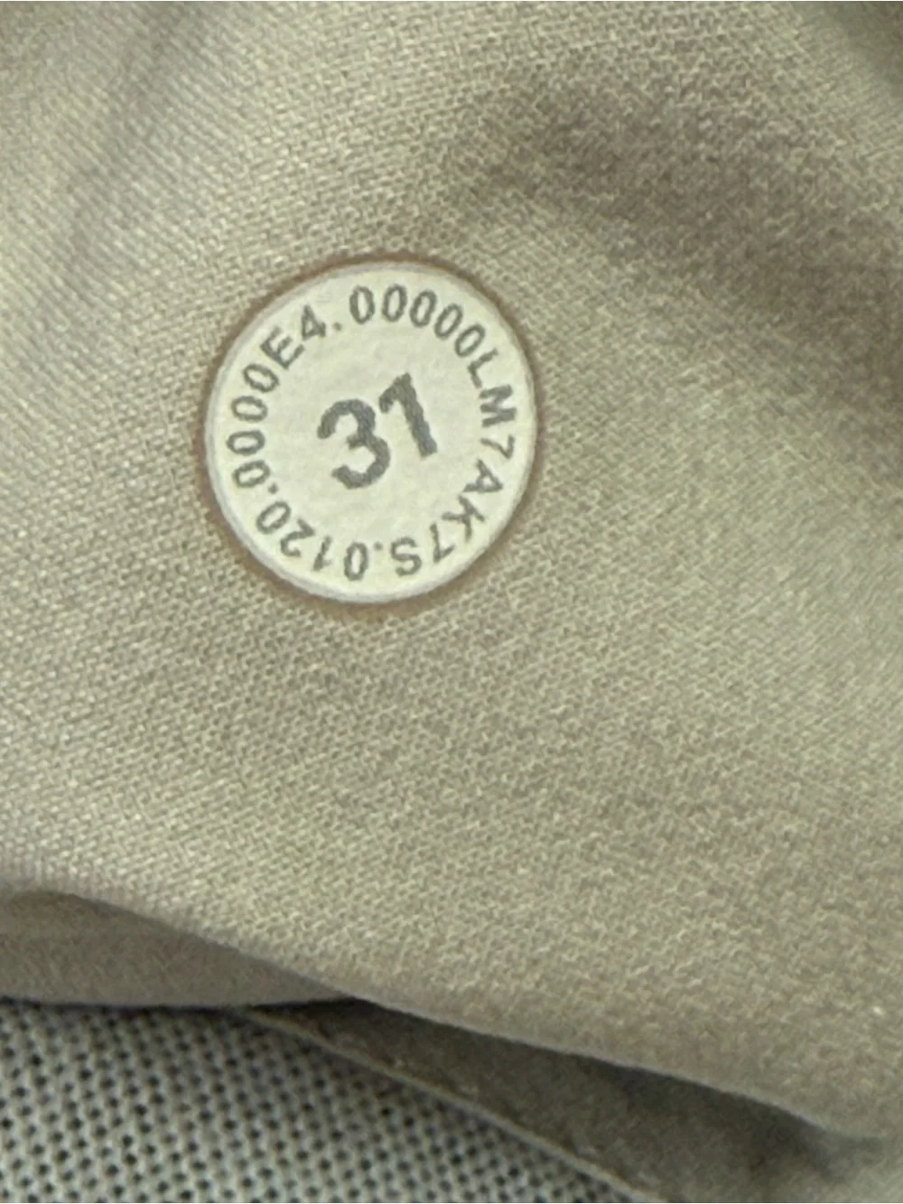 Lululemon Commission Shorts in Heather Gray Men’s Size 31